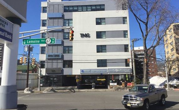 The building at 2175 Lemoine Ave, Ste 403, Fort Lee, NJ 07024